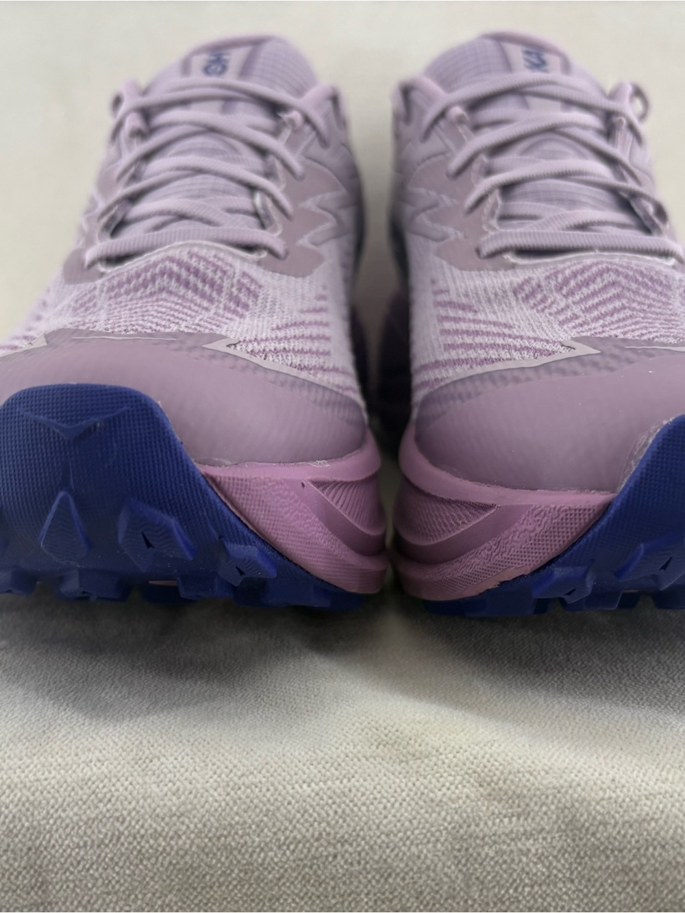 Hoka Challanger 8 purple Running Sneakers woman’s size 12B/ 44 2/3 NEW - Picture 3 of 7